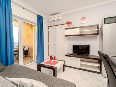 Apartment One bedroom apartment near beach Privlaka, Zadar A-23531-e - Outdoor photo 14