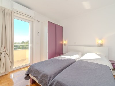 Apartment Two bedroom apartment near beach Privlaka, Zadar A-23531-f - Outdoor photo 19