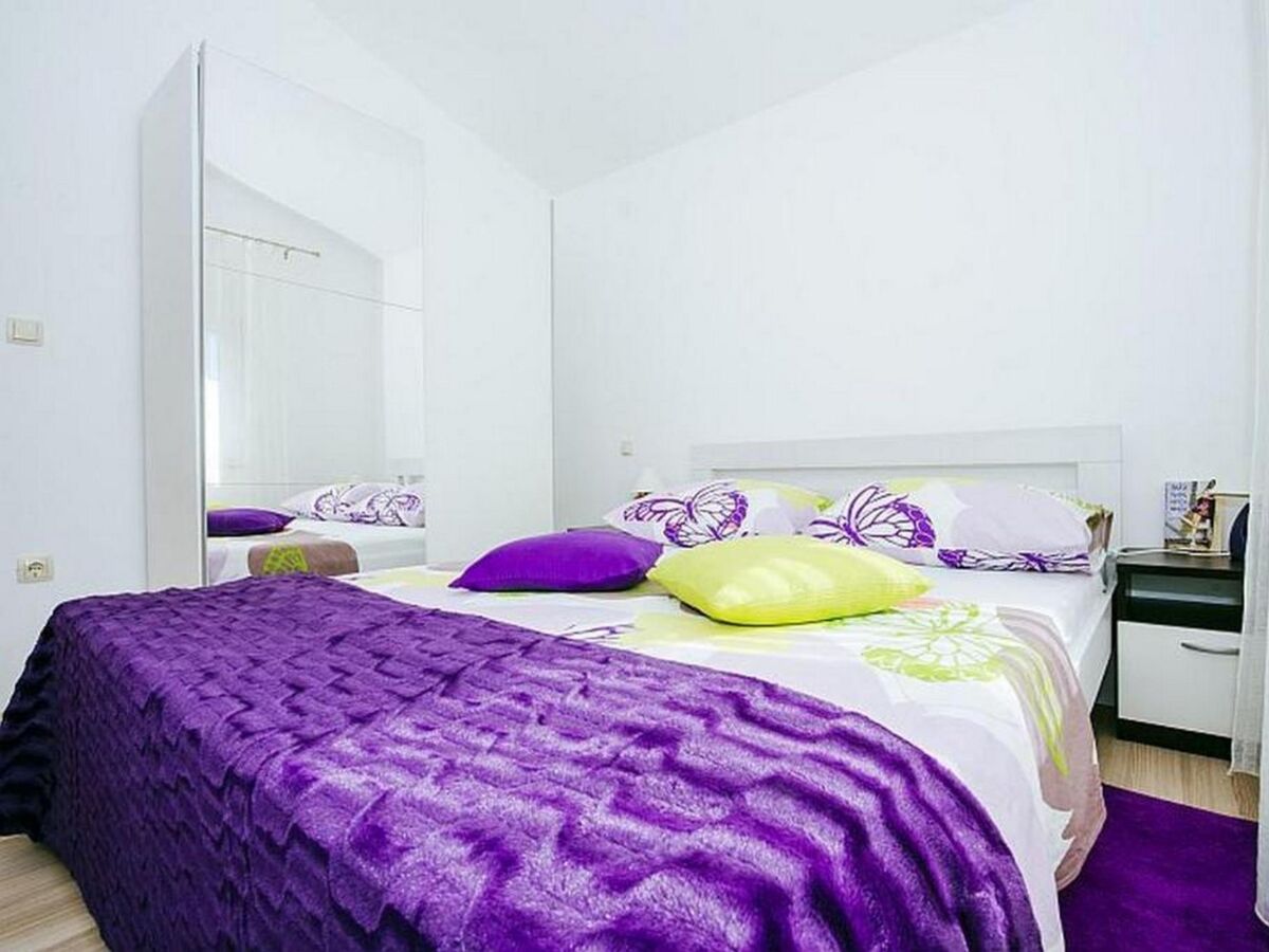 Apartment Two bedroom apartment with balcony and sea view Vrsi, Zadar A-23537-c - Outdoor photo 5