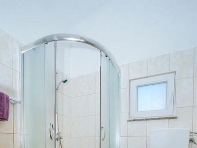 Apartment Two bedroom apartment with balcony and sea view Vrsi, Zadar A-23537-c - Outdoor photo 7