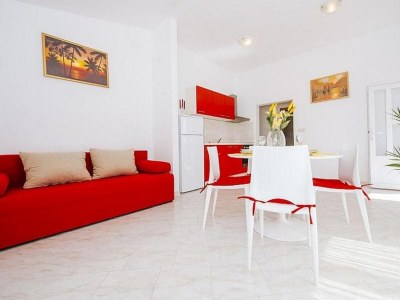 Apartment Two bedroom apartment with balcony and sea view Vrsi, Zadar A-23537-c - Outdoor photo 10