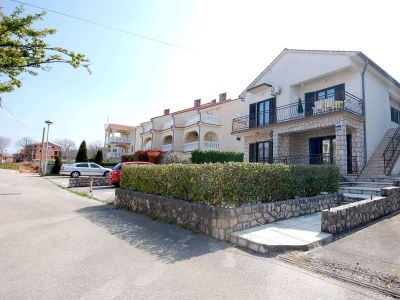 Apartment Three bedroom apartment with terrace Njivice, Krk A-21869-a in Njivice - Apartment