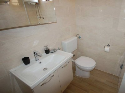 Apartment Three bedroom apartment with terrace Njivice, Krk A-21869-a - Outdoor photo 13