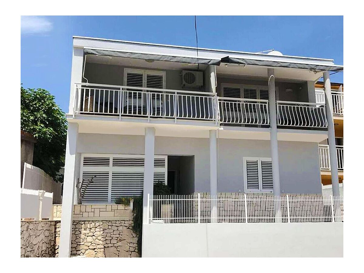 Apartment One bedroom apartment with balcony and sea view Klek, Neretva Delta - Ušće Neretve A-23139-a