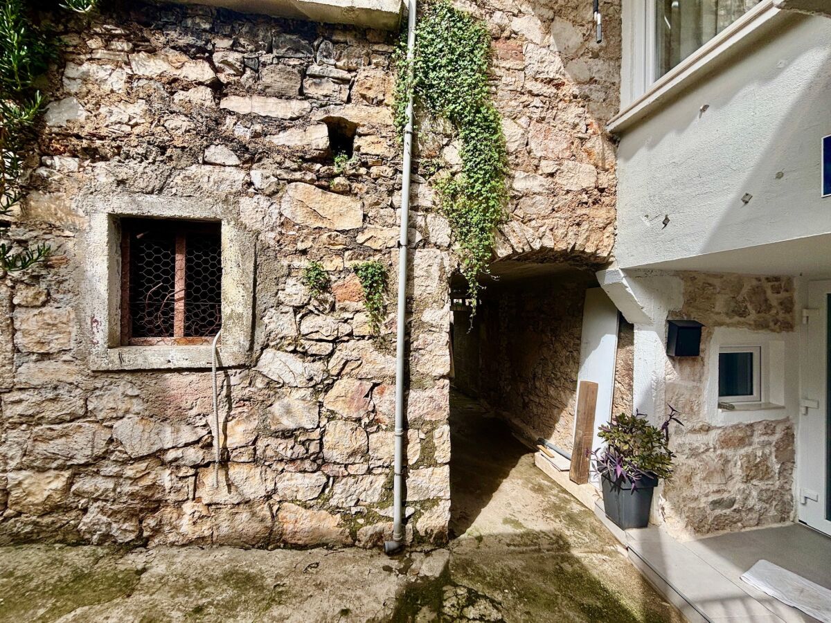 Apartment Apartments by the sea Tkon, Pašman - 24211 - Outdoor photo 4