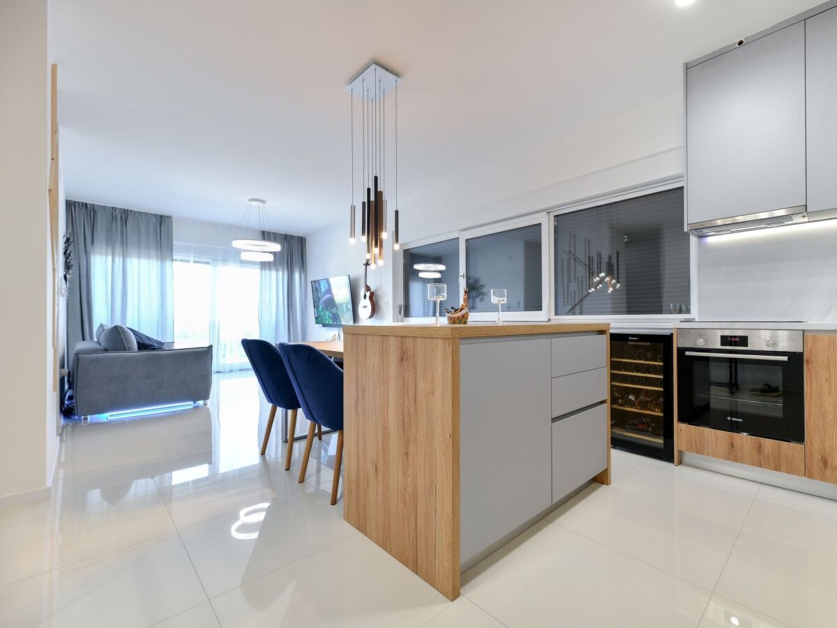 Apartment Two bedroom apartment with terrace and sea view Nin, Zadar A-24014-a - Outdoor photo 5