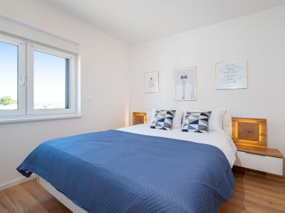 Apartment Two bedroom apartment with terrace and sea view Nin, Zadar A-24014-a - Outdoor photo 6