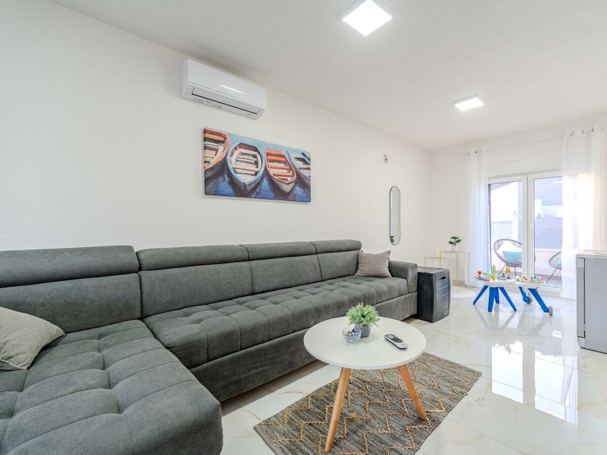 Apartment Apartments with parking space Vir - 24072 - Apartments with parking space Vir - 24072 - Outdoor photo 2