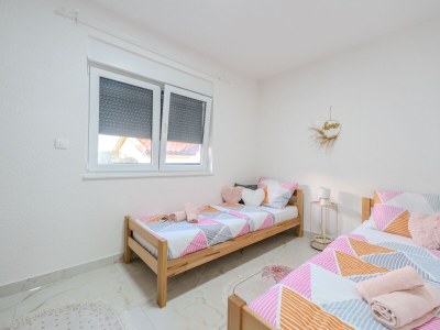 Apartment Apartments with parking space Vir - 24072 - Apartments with parking space Vir - 24072 - Outdoor photo 9