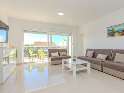 Apartment Three bedroom apartment with balcony Vir A-24307-a - Outdoor photo 4