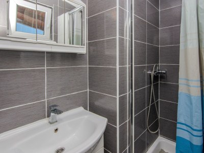 Apartment Two bedroom apartment with terrace Vir A-24319-a - Outdoor photo 11