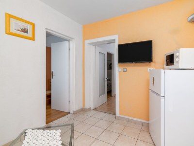 Apartment Two bedroom apartment with terrace Cancini, Poreč A-24335-b - Outdoor photo 17