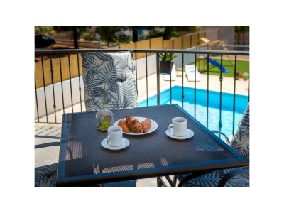 Holiday house Three bedroom house with terrace Vrpolje, Šibenik K-24345 in Sibenik - Holiday house