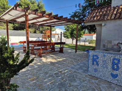 Holiday house Three bedroom house with terrace Vrpolje, Šibenik K-24345 - Outdoor photo 12