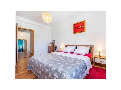 Holiday house Three bedroom house with terrace Vrpolje, Šibenik K-24345 - Outdoor photo 28