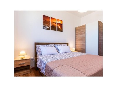 Holiday house Three bedroom house with terrace Vrpolje, Šibenik K-24345 - Outdoor photo 33