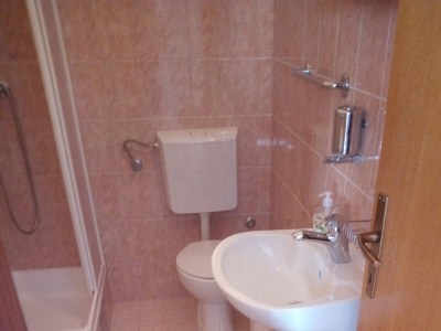 Apartment One bedroom apartment with terrace and sea view Rovanjska, Paklenica A-24348-a - Outdoor photo 12