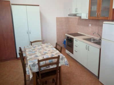 Apartment One bedroom apartment with balcony and sea view Rovanjska, Paklenica A-24348-b - Outdoor photo 11