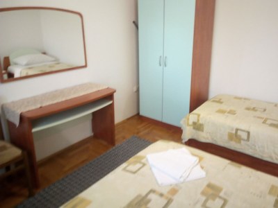 Apartment One bedroom apartment with balcony and sea view Rovanjska, Paklenica A-24348-b - Outdoor photo 13