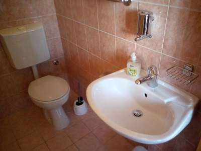 Apartment One bedroom apartment with balcony and sea view Rovanjska, Paklenica A-24348-b - Outdoor photo 15