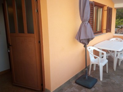 Apartment One bedroom apartment with balcony and sea view Rovanjska, Paklenica A-24348-b - Outdoor photo 19