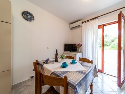 Apartment Two bedroom apartment with terrace Rab A-24367-b - Outdoor photo 10