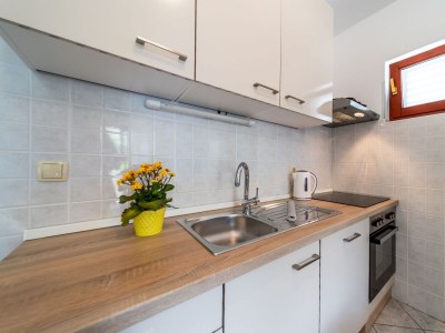 Apartment Two bedroom apartment with terrace Rab A-24367-b - Outdoor photo 13