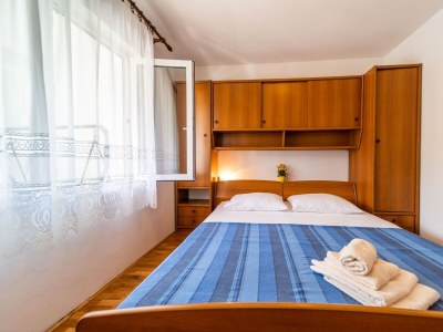 Apartment Two bedroom apartment with terrace Rab A-24367-b - Outdoor photo 16