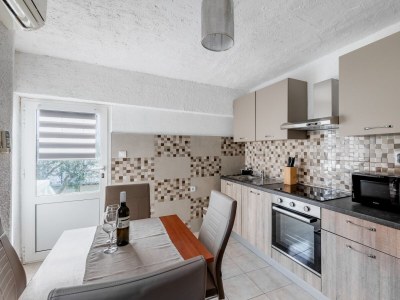 Apartment One bedroom apartment with balcony Vrsi - Mulo, Zadar A-24353-a - Outdoor photo 8