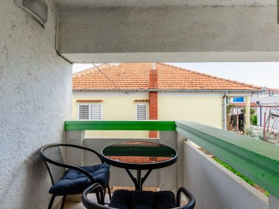 Apartment One bedroom apartment with balcony Vrsi - Mulo, Zadar A-24353-a - Outdoor photo 18