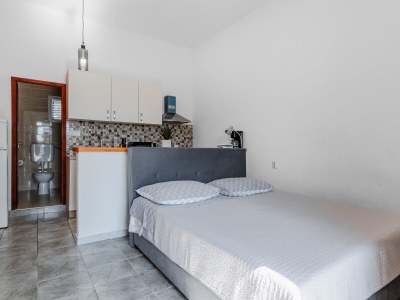 Apartment Studio flat with terrace Vrsi - Mulo, Zadar AS-24353-a - Outdoor photo 11