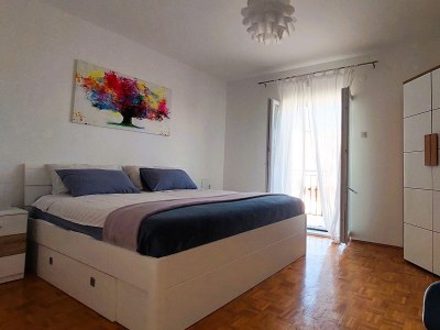 Apartment Four-bedroom apartment with terrace and sea view Biograd na Moru, Biograd A-24355-a - Outdoor photo 11