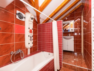 Apartment One bedroom apartment with terrace and sea view Šibenik A-24358-a - Outdoor photo 15