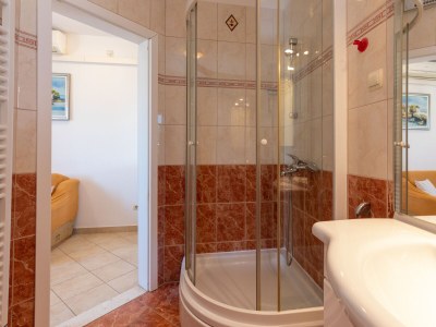 Apartment One bedroom apartment with terrace and sea view Trogir A-24405-a - Outdoor photo 11