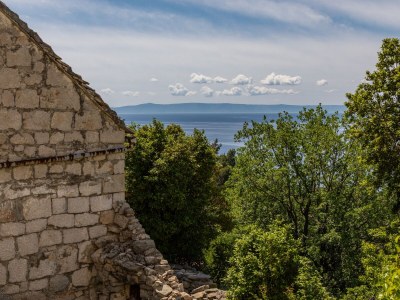 Holiday room with balcony and sea view Brela, Makarska S-24416-b - Outdoor photo 22