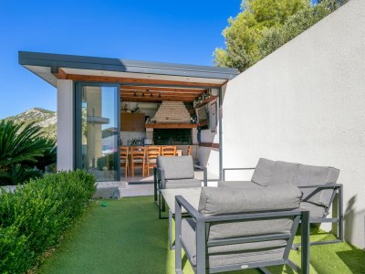 Apartment Two bedroom apartment with terrace and sea view Seget Vranjica, Trogir A-24447-b - Outdoor photo 12