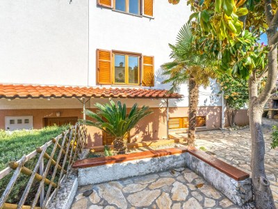 Apartment One bedroom apartment with terrace Mandre, Pag A-24492-b - Outdoor photo 4