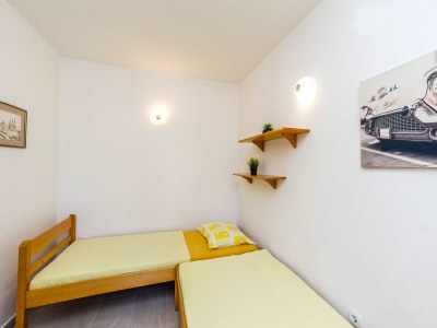 Apartment One bedroom apartment with terrace Mandre, Pag A-24492-b - Outdoor photo 15