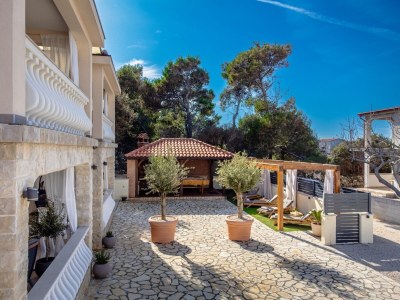 Apartment Two bedroom apartment with terrace Vir A-24513-c - Outdoor photo 13