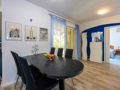 Apartment Two bedroom apartment with terrace Banjole, Pula A-14391-c - Outdoor photo 12