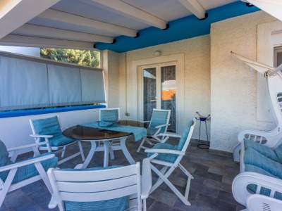 Apartment Two bedroom apartment with terrace Banjole, Pula A-14391-c - Outdoor photo 28