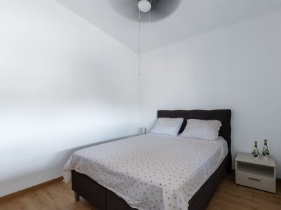 Apartment Two bedroom apartment with balcony Vir A-24653-a - Outdoor photo 9