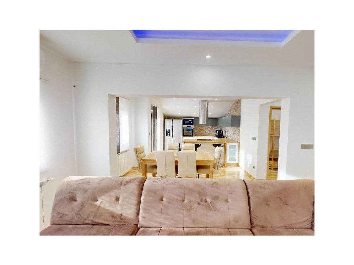 Apartment Two bedroom apartment with terrace and sea view Vilanija, Umag A-24656-a - Outdoor photo 4