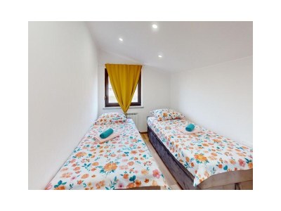 Apartment Two bedroom apartment with terrace and sea view Vilanija, Umag A-24656-a - Outdoor photo 9