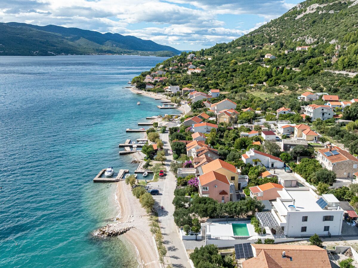 Apartment One bedroom apartment near beach Viganj, Pelješac A-24663-b - Outdoor photo 4