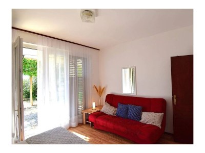 Apartment Studio flat with terrace Banjol, Rab AS-24672-a - Outdoor photo 6