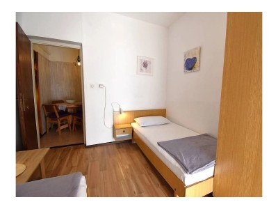 Apartment Studio flat with terrace Banjol, Rab AS-24672-a - Outdoor photo 7