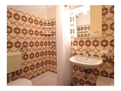 Apartment Studio flat with terrace Banjol, Rab AS-24672-a - Outdoor photo 9