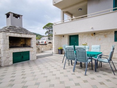 Apartment Three bedroom apartment with terrace and sea view Slatine, Čiovo A-24692-a - Outdoor photo 6