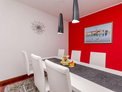 Apartment Three bedroom apartment with terrace and sea view Slatine, Čiovo A-24692-a - Outdoor photo 12